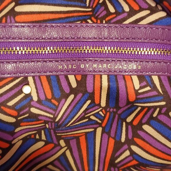 Marc by Marc Jacobs Preppy Lamb Leather Hayley Tote - Picture 8 of 16